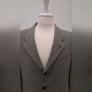 Kasper Men's Black and White Houndstooth Blazer Very 1960s 3 Button Mod Jacket.